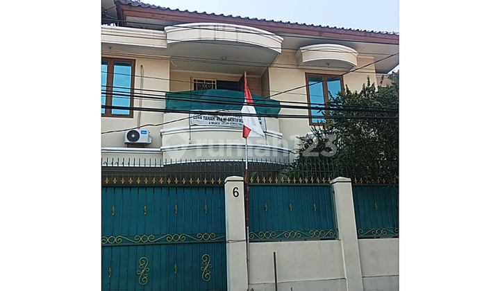 House For Auction Otista Street Jatinegara East Jakarta 2