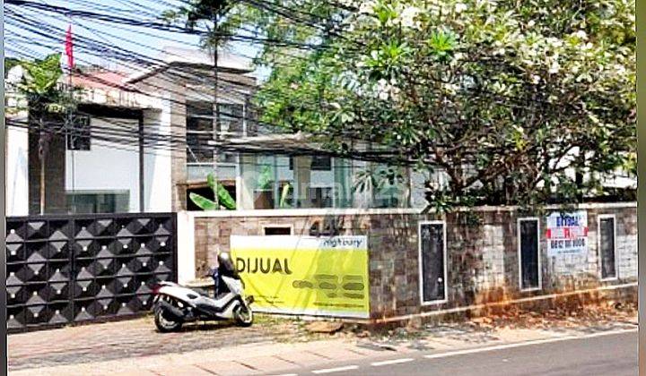 Rumah Hunian Samping Jalan Raya Kemamg Utara Bangka Jaksel 2