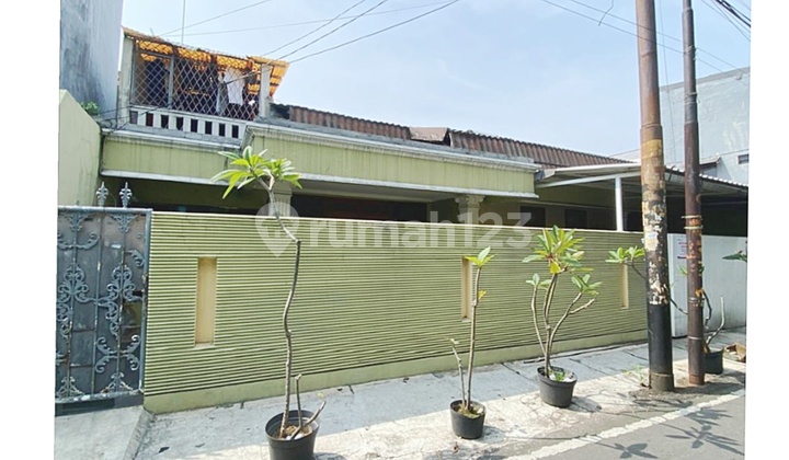 Rumah di Lelang Jalan Cempaka Putih Timur Jakpus