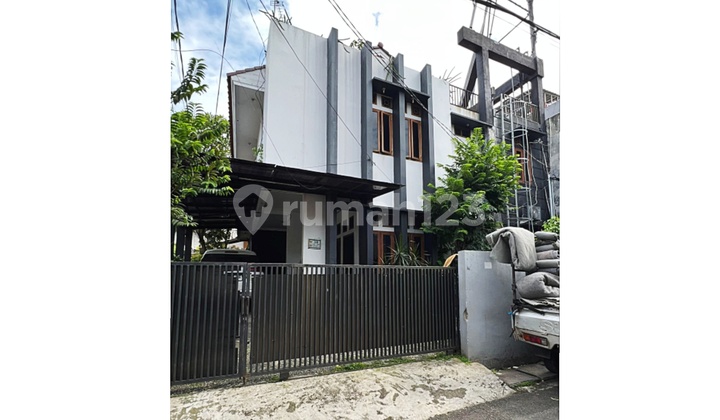 Rumah Lelang Sesuai Kondisi Jalan Sawo Kecik Bukit Duri Jaksel Rumah Lelang Sesuai Kondisi Jalan Sawo Kecik Bukit Duri Jaksel