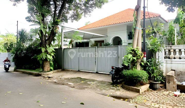 TURUN HARGA Rumah asri di jalan bangka mampang jaksel 1