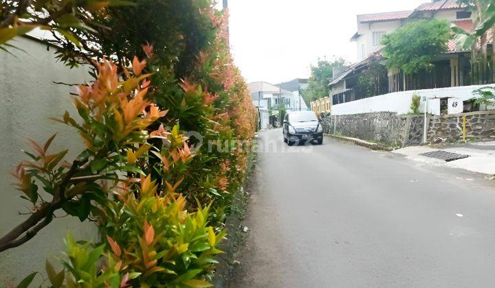 Rumah mewah di jalan Anggrek Indah Lestari lebak bulus Jaksel 2