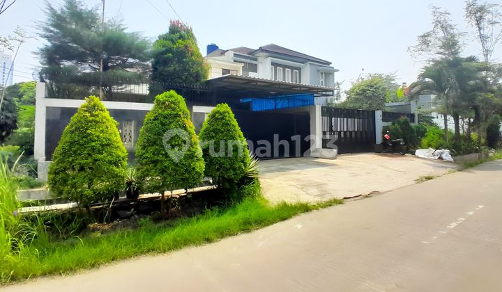 Residential house in Kavling DKI, North Meruya, West Jakarta Residential house in Kavling DKI, North Meruya, West Jakarta