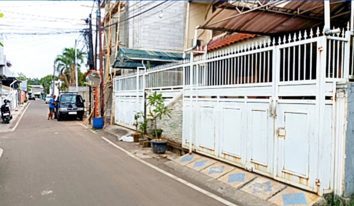 Rumah Hunian 2 Lantai Bagus Jln Swadaya Duren Sawit Jaktim 2
