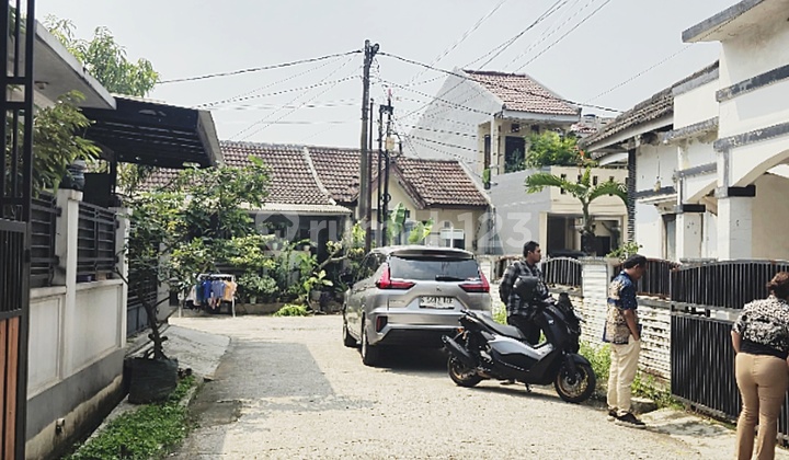 Rumah Hook di Lelang Perum Pesona Karawaci Tangerang 2