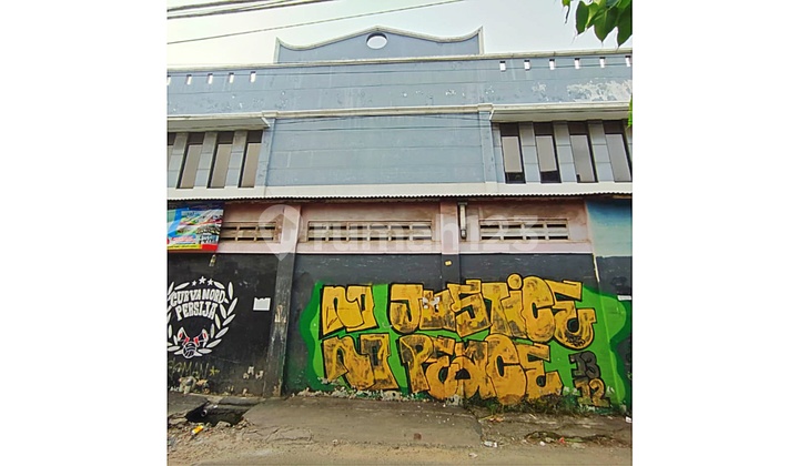 Warehouse on Jati Street, East Cengkareng, West Jakarta Warehouse on Jati Street, East Cengkareng, West Jakarta