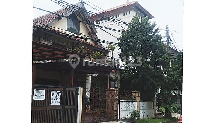 Residential House for Sale on Camar Street, Bintaro, South Jakarta 2