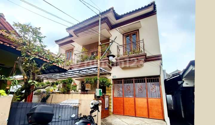 Rumah Di Jual Lelang, Cocok Utk Kos Kosan, Dekat Kampus