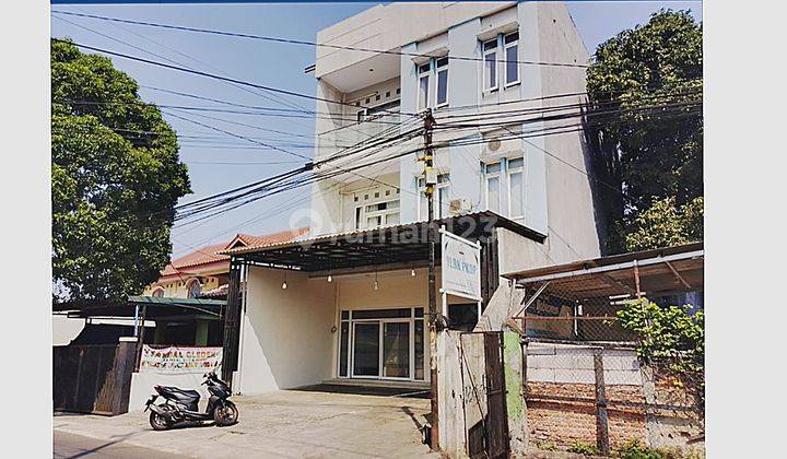 Rumah 3 Lantai Bisa Dijadikan Ruko Di Jalan Ulujami Jaksel 1