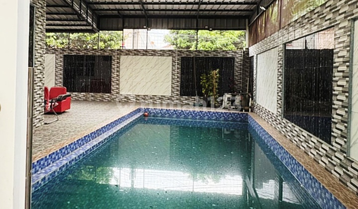 House for Sale on Belimbing Street, Jagakarsa, South Jakarta 2