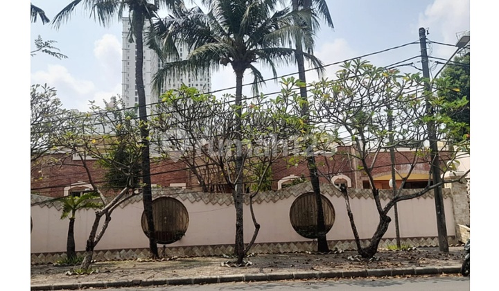 Rumah Mewah Lelang Hook Di Komplek Agung Podomoro Sunter 2