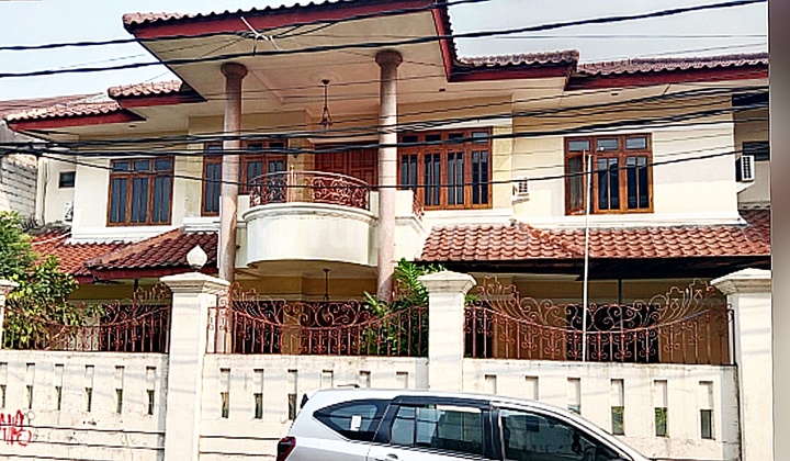 Residential House in Pejaten Barat, Pasar Minggu, South Jakarta Residential House in Pejaten Barat, Pasar Minggu, South Jakarta