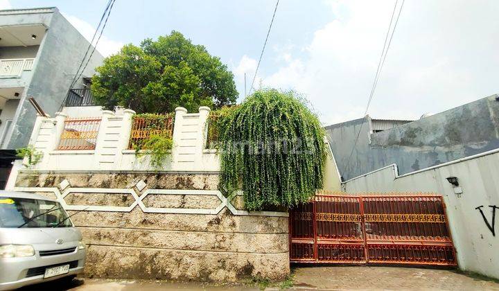 Rumah Hunian Di Jalan Palem Petukangan Utara Jaksel 2