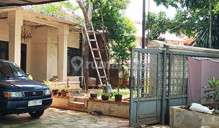 Rumah di Lelang Jalan Surabaya Menteng Jakpus