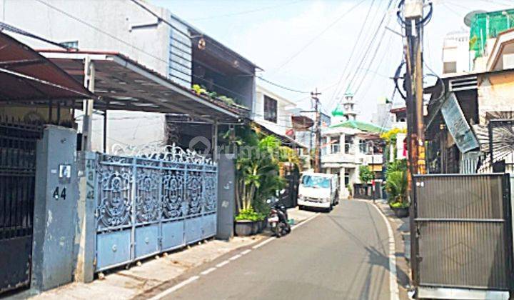 Rumah Hunian Di Jalan Kebon Kacang Jakpus 2