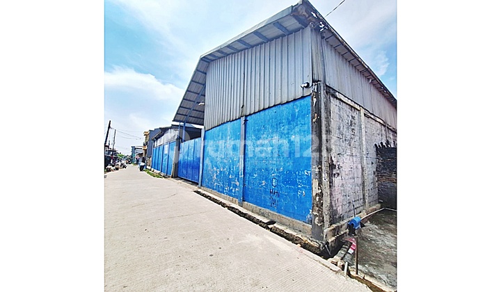 Warehouse in Quick Auction in Salembaran Village, Teluk Naga, Tangerang.
