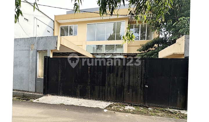 Rumah Lelang di Kp Kebon Pala Lengkong Kulon Tangerang