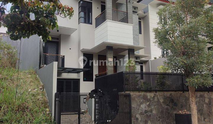 Dijual rumah st regency ,bagus terawat 1