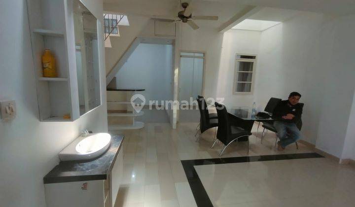 Dijual Rumah Antapani Semi Furnish 2