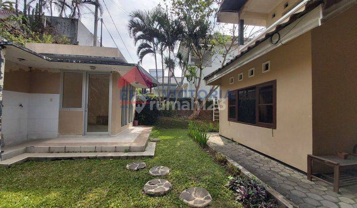 Di jual/ sewa villa kondisi terawat di kawasan tenang kota batu 2