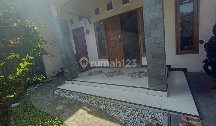 Rumah bagus di kawasan perumahan bangunan kokoh, lingkungan tenang & nyaman 2