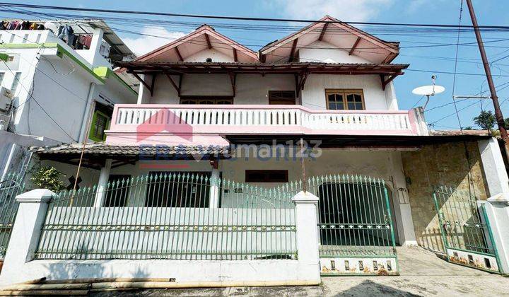 Rumah d jual lokasi perumahan yg tenang dn nyaman cocok utk usaha kost " an Krn dekat kampus ITN dn  pabrik  1