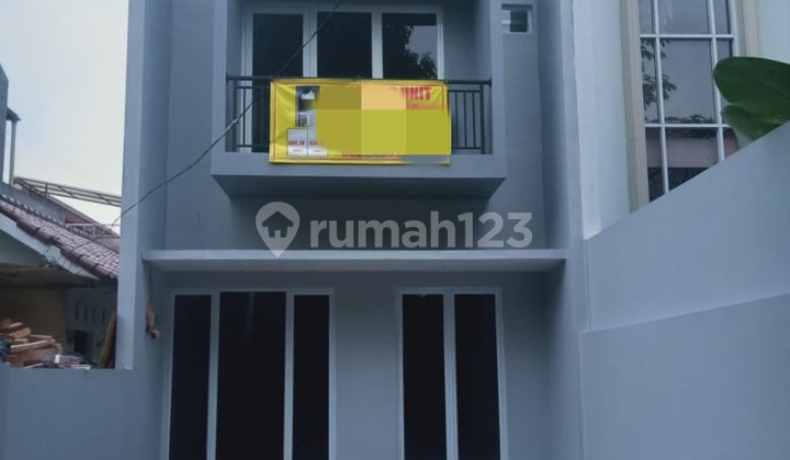 Rumah 2,5 Lantai Di Perumahan Kav Dki Jagakarsa