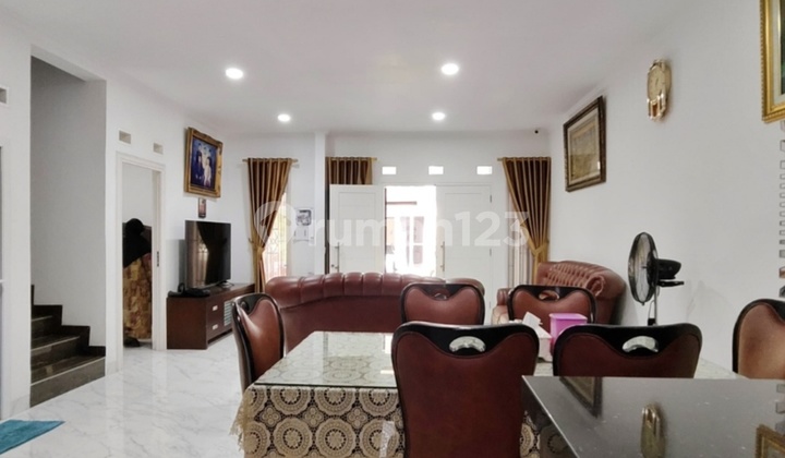 Rumah Cluster 2 Lantai Di Kebagusan Raya Ada Kolam Renang Rumah Cluster 2 Lantai Di Kebagusan Raya Ada Kolam Renang