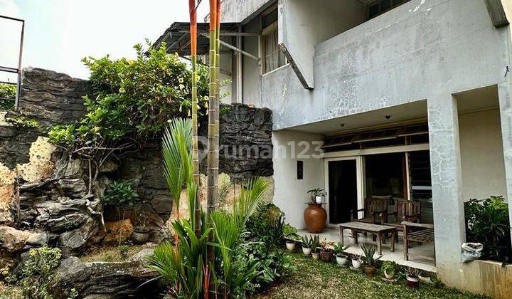 Rumah 2 Lantai Pinggir Jalan H. Nawi Gandaria Selatan 2