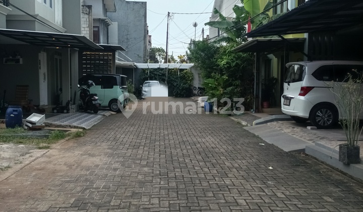 Two-Story House in a Cluster at Tugu Cimanggis Depok 2