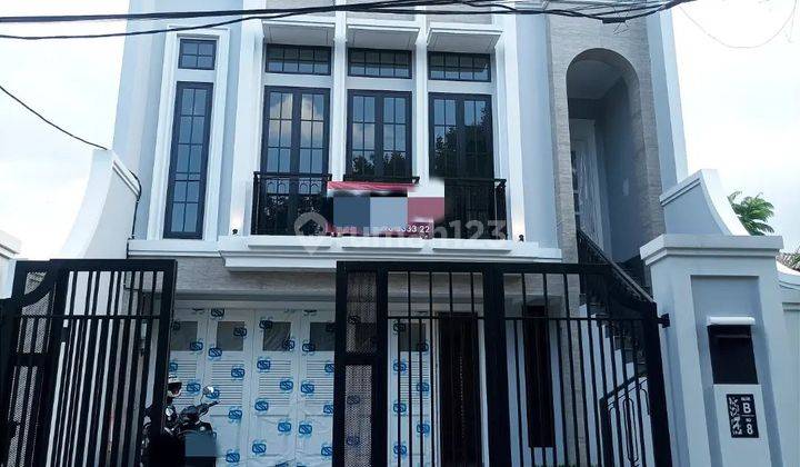 Rumah 3 Lantai Dalam Komplek Dekat Tb Simatupang Cilandak 1