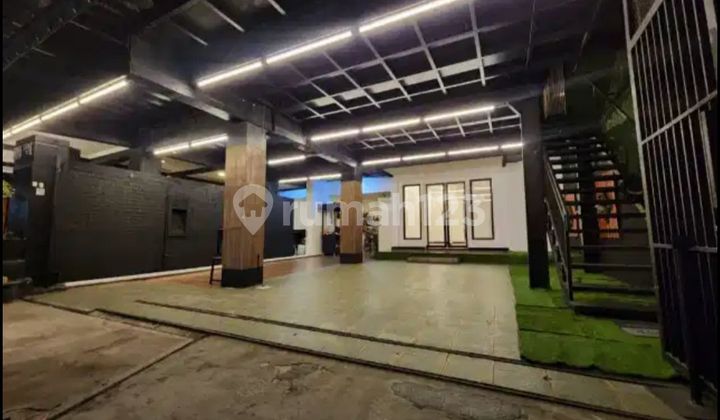 Ruang Usaha Ex Cafe 3 Lantai Di Jatipadang Raya