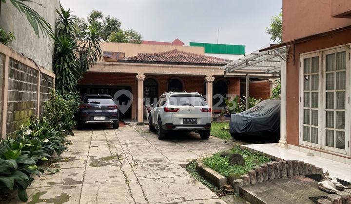 Rumah dan Paviliun di Ragunan Jaksel