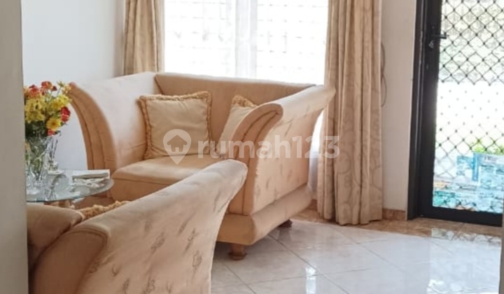 Rumah 1 Lantai Dalam Komplekperumahan Tanjung Barat Indah 2