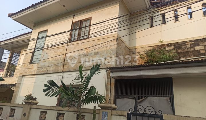 2-Story House in Cipete Utara, Kebayoran Baru 2