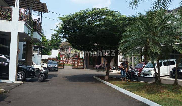 Rumah Dalam Townhouse Di Ciputat 
belakang Rs Sari Asih 2