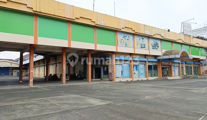 Business Space and Strategic Warehouse on Kalimalang Main Road, Bekasi
