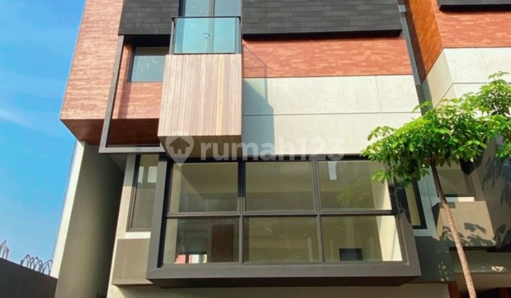 Ana Rumah Baru Town House Uk 6X15m di Antasari Jakarta Selatan