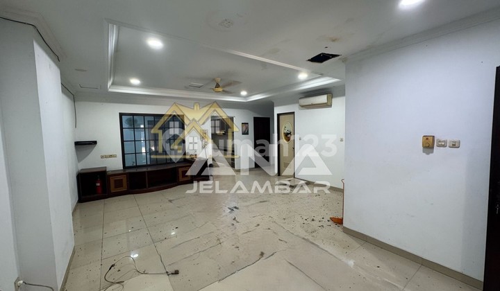 ANA RUMAH NGANTONG UK 4X17M BELAKANG LEBAR 11X13M DI JELAMBAR 1