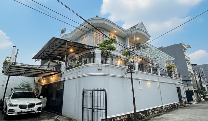 Ana Rumah Hoki Jual Rugi Lt.198m di Komplek Taman Harapan Indah Thi Jelambar Ana Rumah Hoki Jual Rugi Lt.198m di Komplek Taman Harapan Indah Thi Jelambar