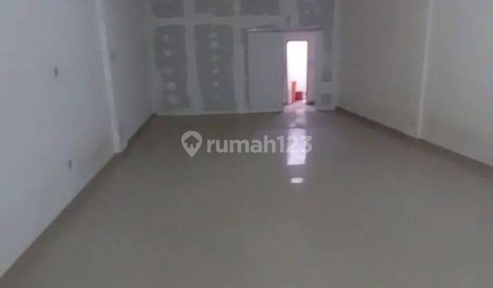ANA RUMAH STRATEGIS UK 5X20M DI JALAN RAYA JELAMBAR 2