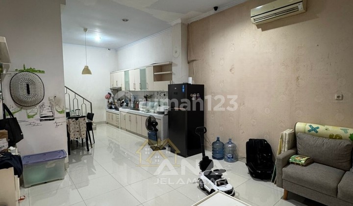 ANA RUMAH UK 4.5X15M DI KOMPLEK JELAMBAR ANA RUMAH UK 4.5X15M DI KOMPLEK JELAMBAR