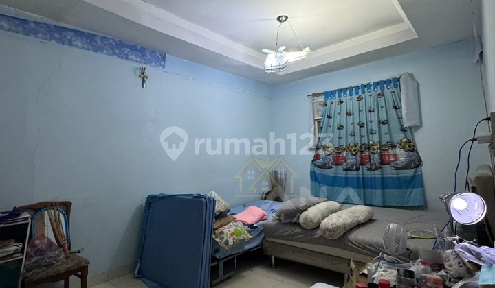 Ana Rumah Lokasi Bagus Uk 7X15m di Komplek Kavling Polri Jelambar 2