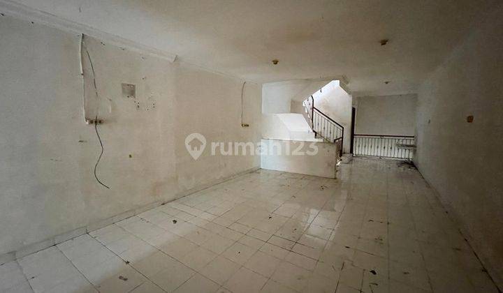 ANA RUMAH UK 4X22M DI KOMPLEK KAVLING POLRI JELAMBAR 2