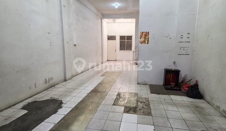 Ana Rumah Uk 5X18m di Jelambar 2