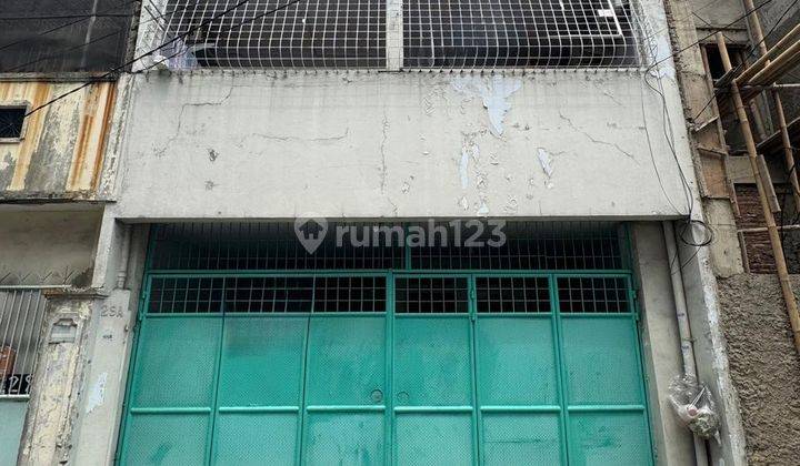 ANA RUMAH UK 6X14M DI TAMAN SARI, GLODOK 1