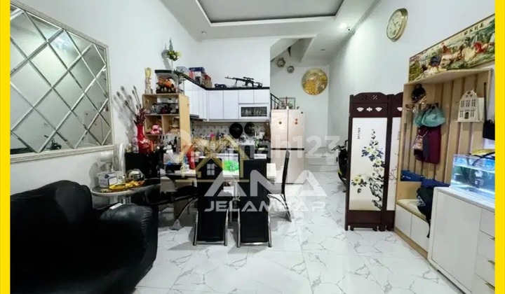 Ana Rumah Bebas Banjir Uk 4X14m di Jelambar Ana Rumah Bebas Banjir Uk 4X14m di Jelambar