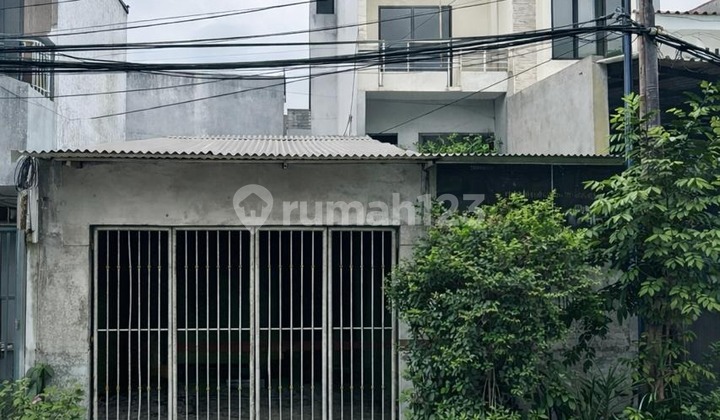 Ana Rumah Uk 6X20m Lokasi Bagus di Komplek Kavling Polri Jelambar 1