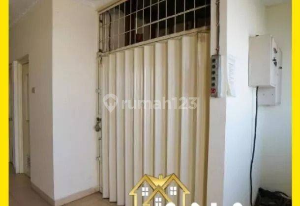 ANA RUMAH 13X20M² JALAN RAYA JELAMBAR 2