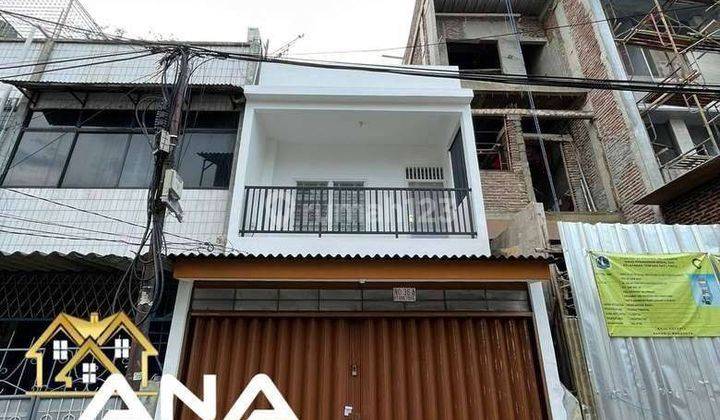 ANA RUMAH STRATEGIS 4X12M² BARU RENOV DI JELAMBAR 1